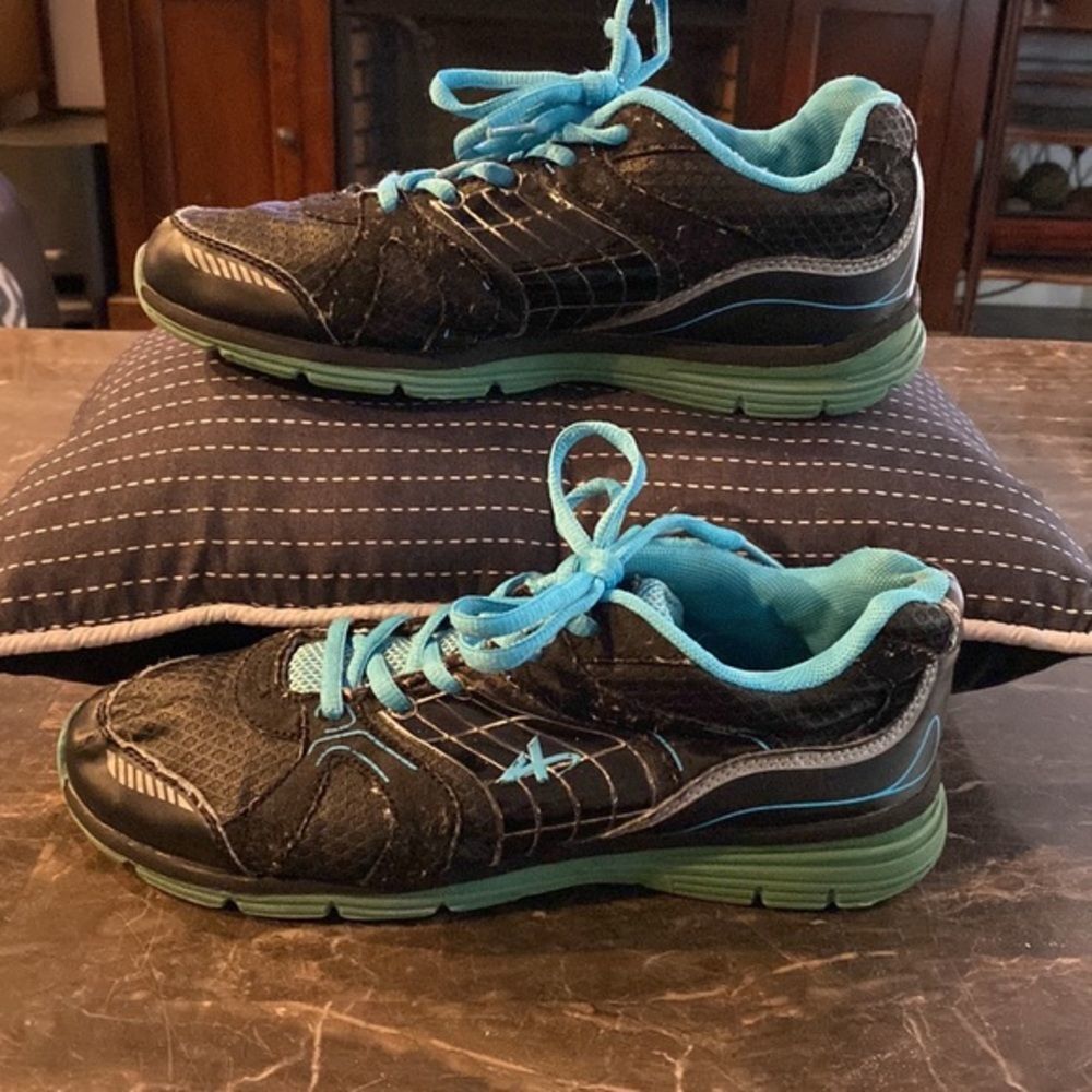 ATHLETECH Sz 7.5